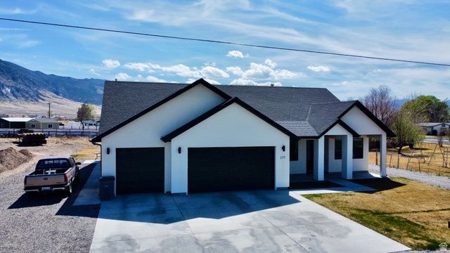 277 W 800 S, Monroe, UT 84754