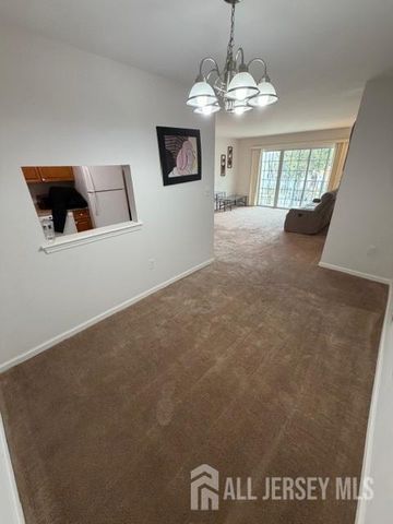 89 Albury Way, North Brunswick, NJ 08902