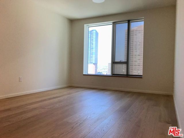 889 Francisco Street 2210, Los Angeles, CA 90017