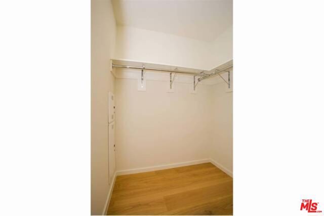 889 Francisco Street 2210, Los Angeles, CA 90017