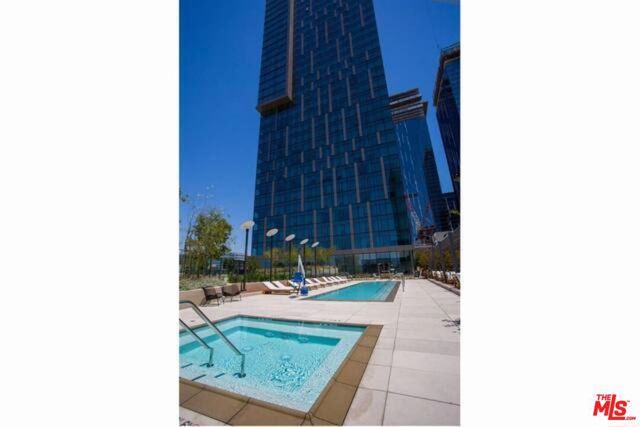 889 Francisco Street 2210, Los Angeles, CA 90017