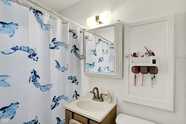 559 Parkway Street, Whiteland, IN 46184