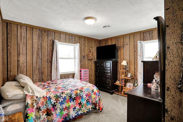 559 Parkway Street, Whiteland, IN 46184