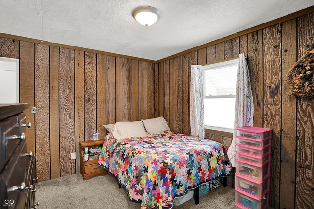 559 Parkway Street, Whiteland, IN 46184