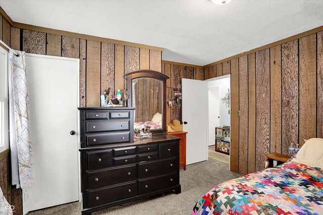 559 Parkway Street, Whiteland, IN 46184