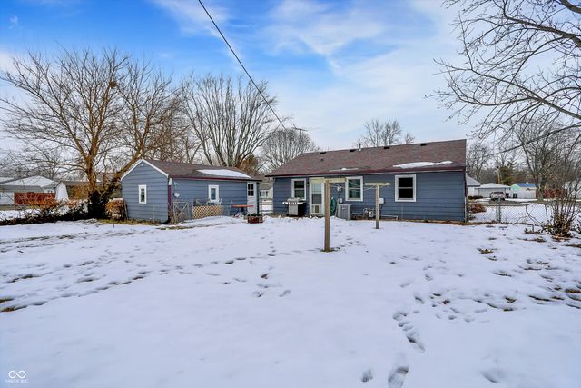 559 Parkway Street, Whiteland, IN 46184