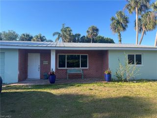 16991 Carolyn LN, North Fort Myers, FL 33917