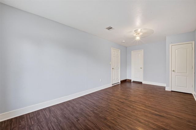 3918 Tavenor Lane, Houston, TX 77047
