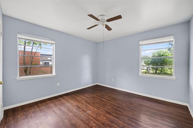 3918 Tavenor Lane, Houston, TX 77047