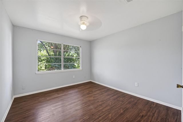 3918 Tavenor Lane, Houston, TX 77047