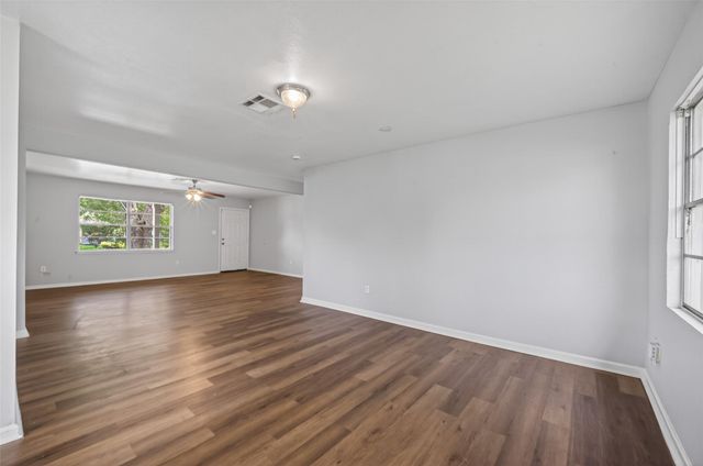 3918 Tavenor Lane, Houston, TX 77047
