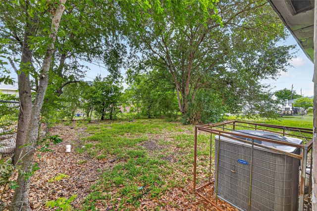 3918 Tavenor Lane, Houston, TX 77047