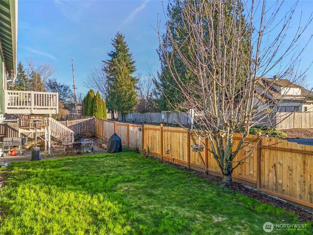 9915 SE 235th Place, Kent, WA 98031
