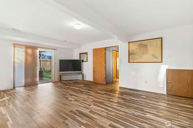 9915 SE 235th Place, Kent, WA 98031