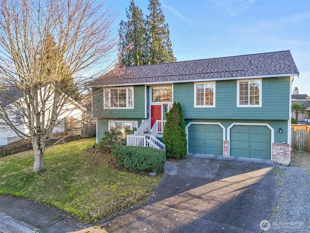 9915 SE 235th Place, Kent, WA 98031