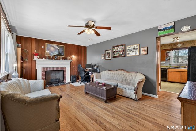 9 Milton Drive, Meriden, CT 06450