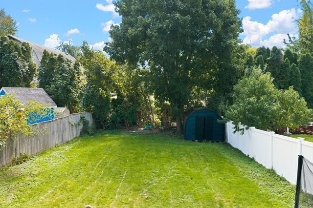 861 Pleasant St, Attleboro, MA 02703