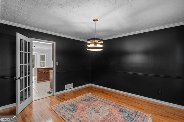 2230 Castle Lake Drive, Tyrone, GA 30290