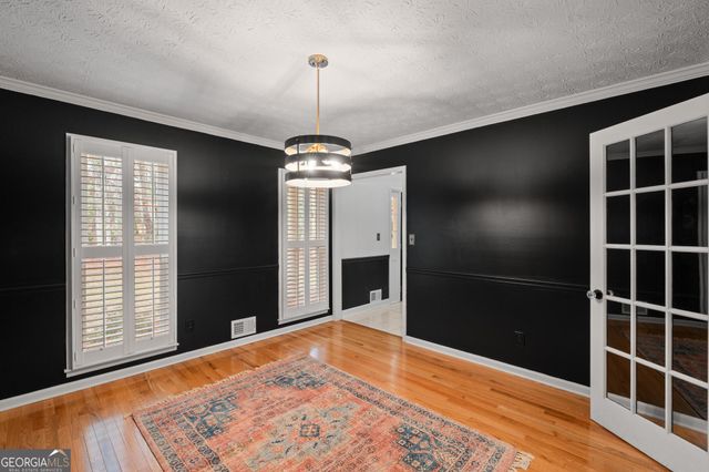 2230 Castle Lake Drive, Tyrone, GA 30290