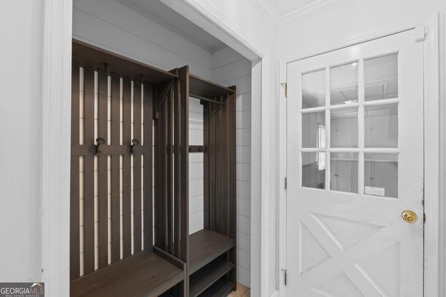 2230 Castle Lake Drive, Tyrone, GA 30290