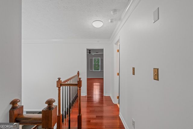 2230 Castle Lake Drive, Tyrone, GA 30290