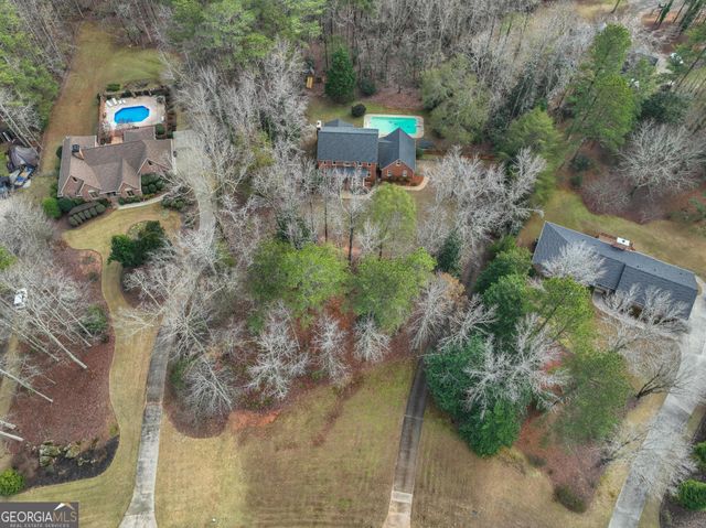 2230 Castle Lake Drive, Tyrone, GA 30290