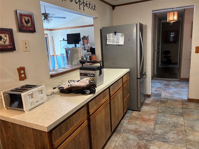 1023 MINEOLA CIRCLE, Palm Harbor, FL 34683