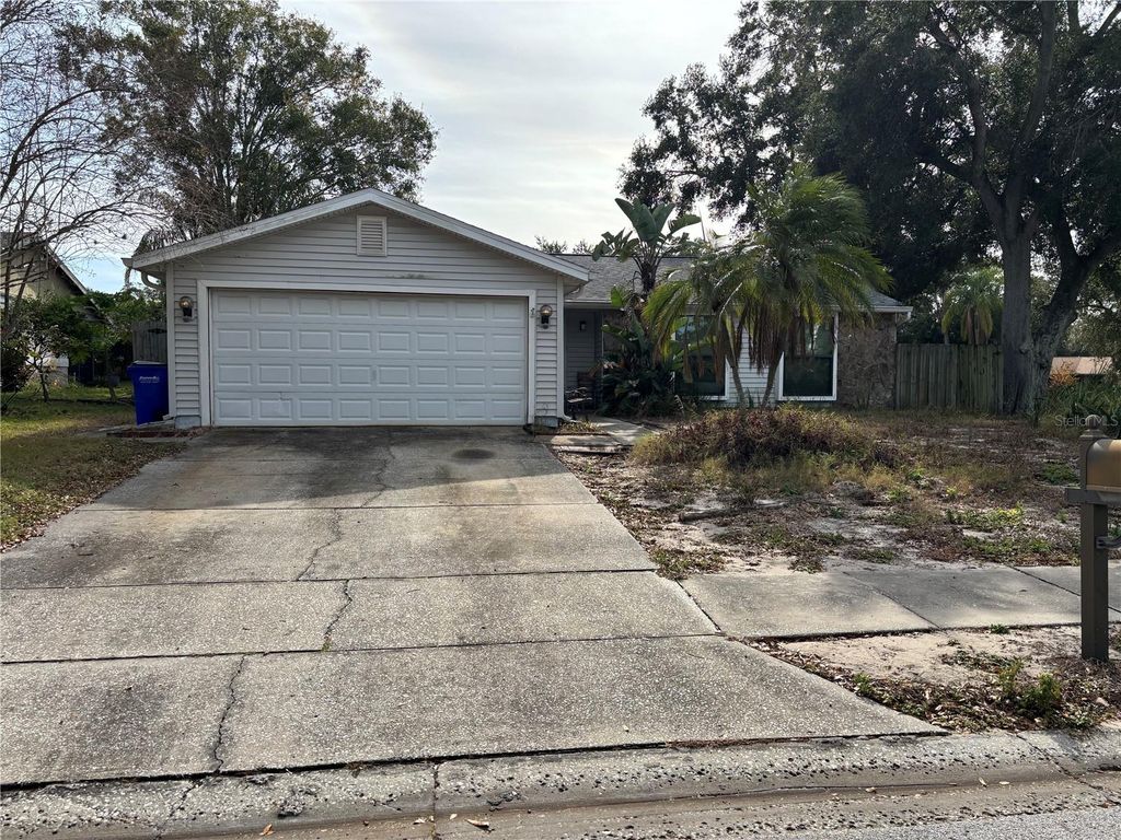 1023 MINEOLA CIRCLE, Palm Harbor, FL 34683