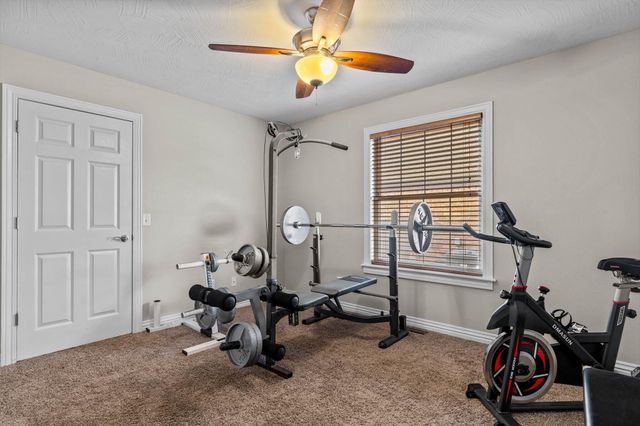 717 N Milton Drive, Nixa, MO 65714