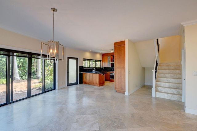 1121 Bel Air Drive 4, Highland Beach, FL 33487