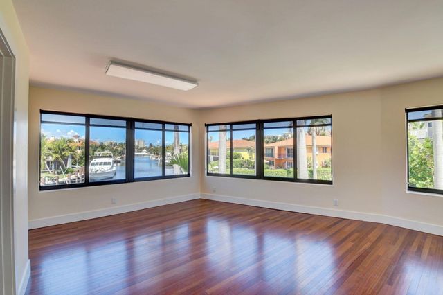 1121 Bel Air Drive 4, Highland Beach, FL 33487