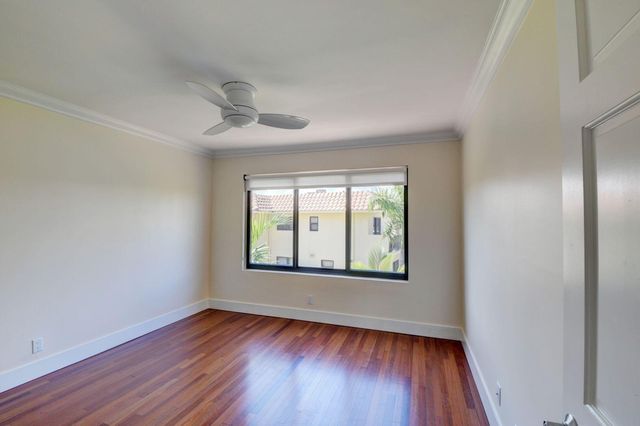 1121 Bel Air Drive 4, Highland Beach, FL 33487