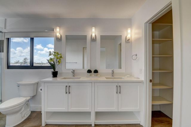 1121 Bel Air Drive 4, Highland Beach, FL 33487