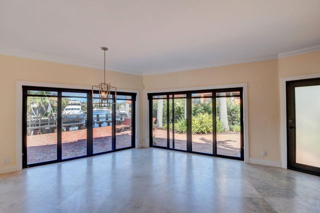 1121 Bel Air Drive 4, Highland Beach, FL 33487