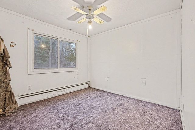 7651 S Avenue W, Texas Twp, MI 49087