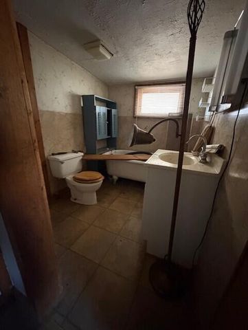 7651 S Avenue W, Texas Twp, MI 49087