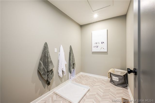 103 Patriot Loop, Sellersburg, IN 47172