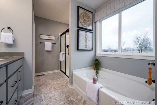 103 Patriot Loop, Sellersburg, IN 47172