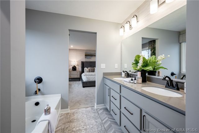 103 Patriot Loop, Sellersburg, IN 47172