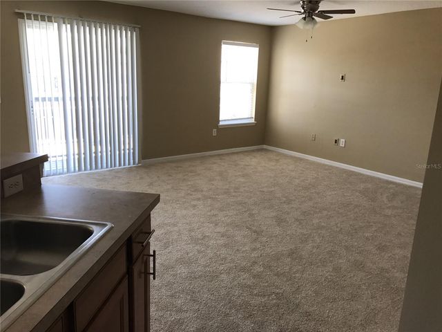 4020 PEMBERLY PINES CIRCLE, St Cloud, FL 34769