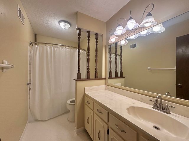 3489 EVENING LIGHT DR, Bartlett, TN 38135