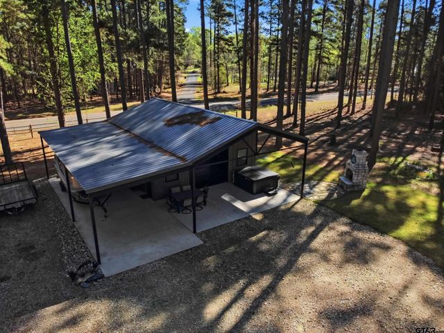 429 Wildwood Trl, Mt Vernon, TX 75457