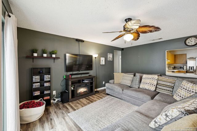 6622. Evenridge, San Antonio, TX 78239