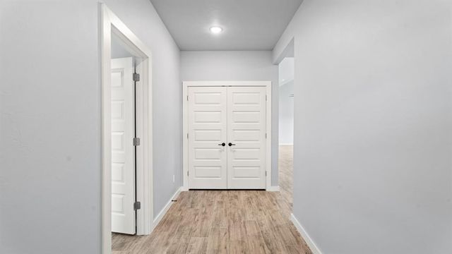 520 Kearny Lane, Yukon, OK 73099