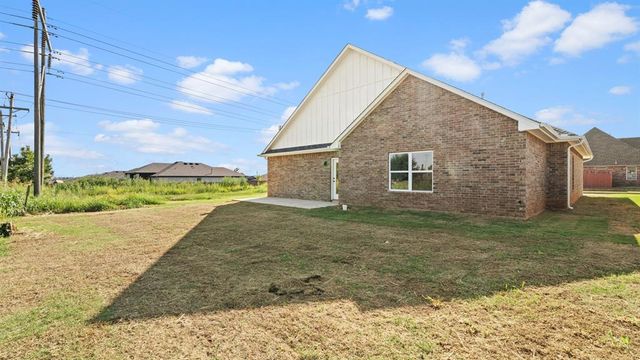 520 Kearny Lane, Yukon, OK 73099