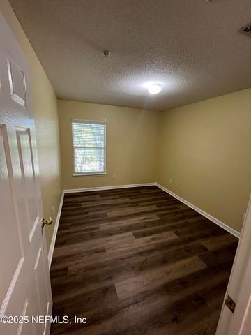 3670 KIRKPATRICK Circle 14, Jacksonville, FL 32210
