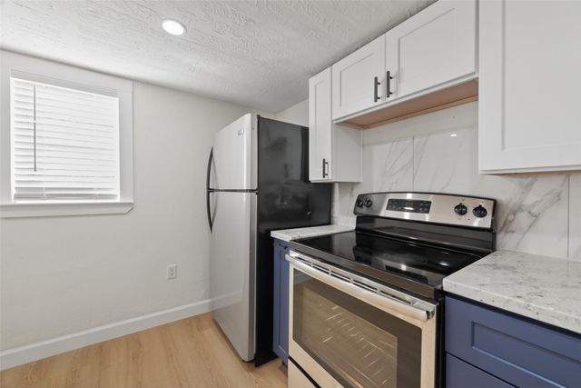 2118 Webster 3, Houston, TX 77003
