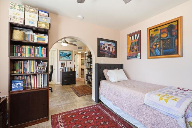 5902 Azuelo Avenue NW, Albuquerque, NM 87120