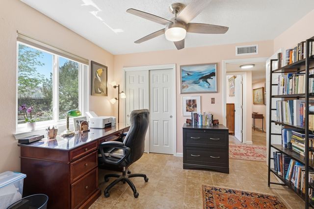5902 Azuelo Avenue NW, Albuquerque, NM 87120