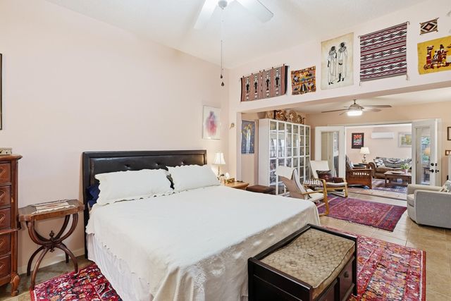 5902 Azuelo Avenue NW, Albuquerque, NM 87120